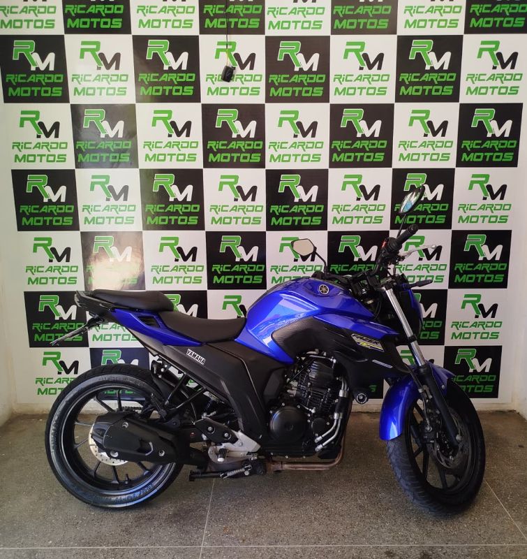 FAZER 250cc